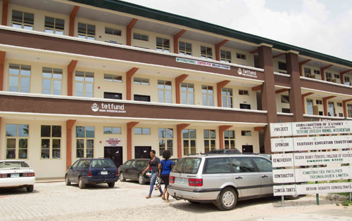 Alvan Ikoku Federal College of Education Owerri
4.8 Km From Hotel